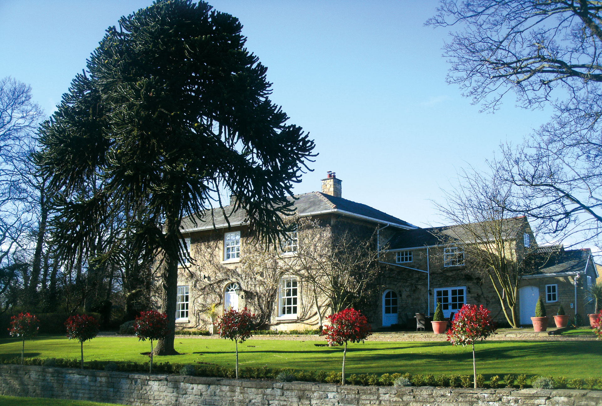 Clifford Manor image